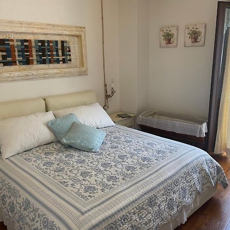 Casa Vacanze "Un Sogno Nel Blu'" Baunei Buitenkant foto